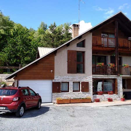 Le Petit Randonneur Bed & Breakfast Briancon  Exterior photo