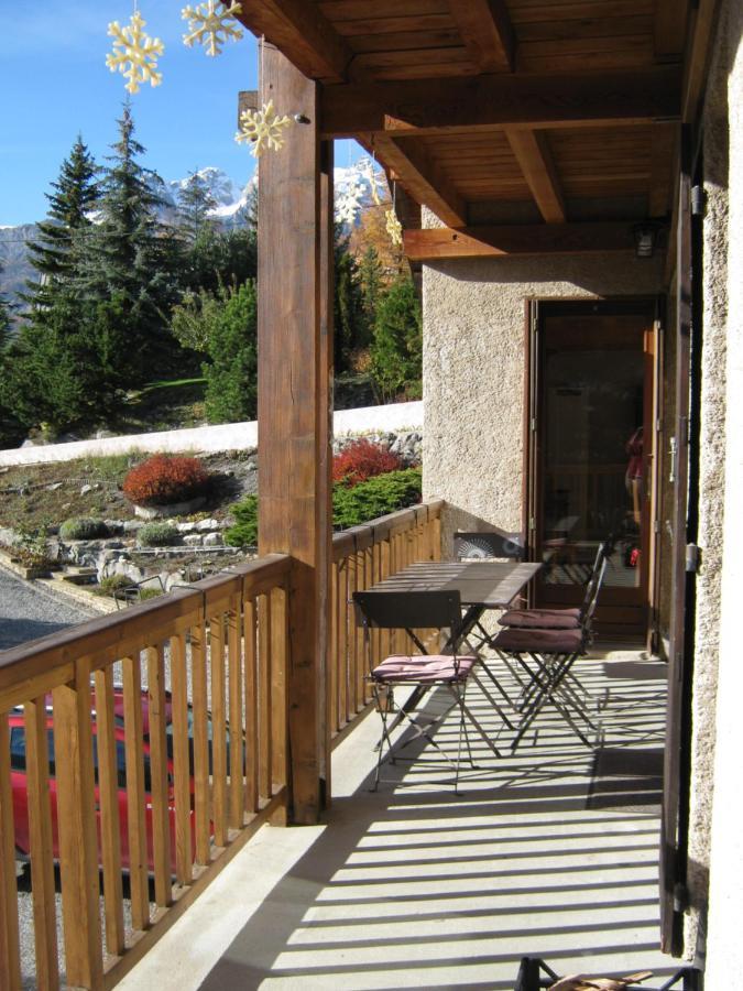 Le Petit Randonneur Bed & Breakfast Briancon  Exterior photo