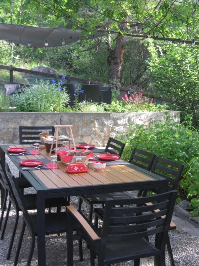 Le Petit Randonneur Bed & Breakfast Briancon  Exterior photo